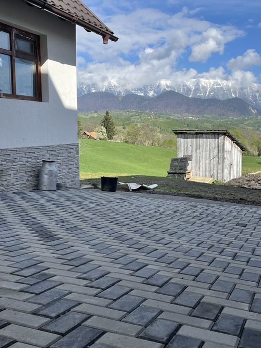 Montaj pavele Brasov de la 50 lei/mp | Borduri | Pavaj curti