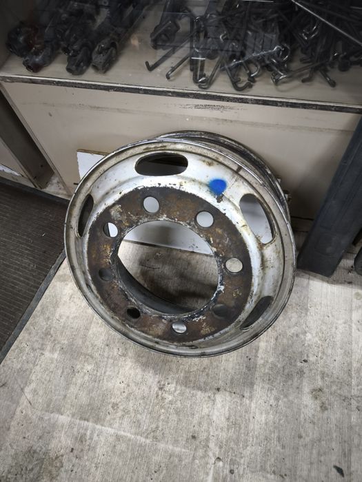 Диски грузовые r 19.5 6.75 hino  8x285