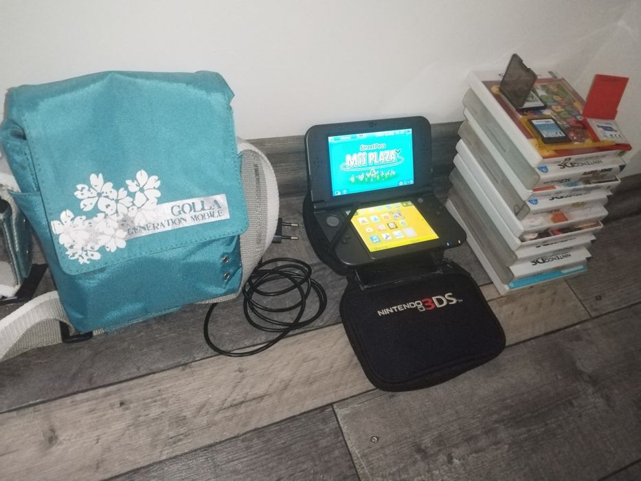 Nintendo 3DS XL -