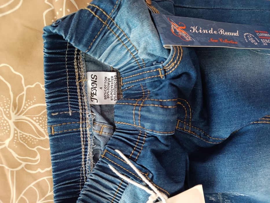 Детски дънки 4г.