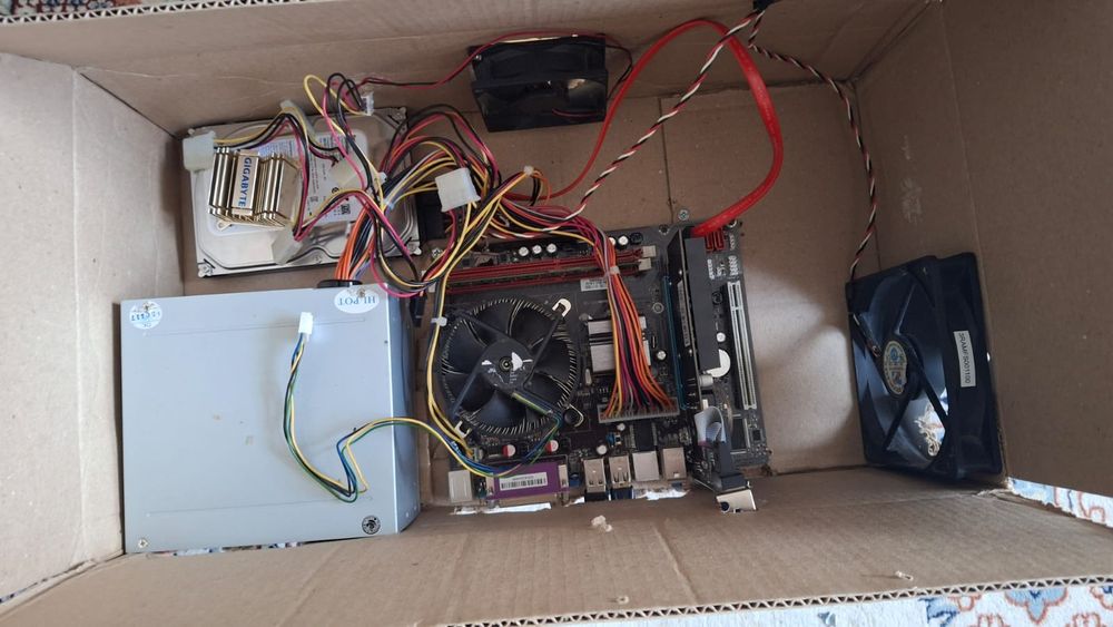 Продам компьютер "Кiзяк"