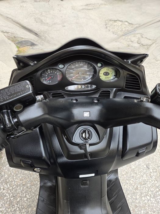 Honda silver wing 400