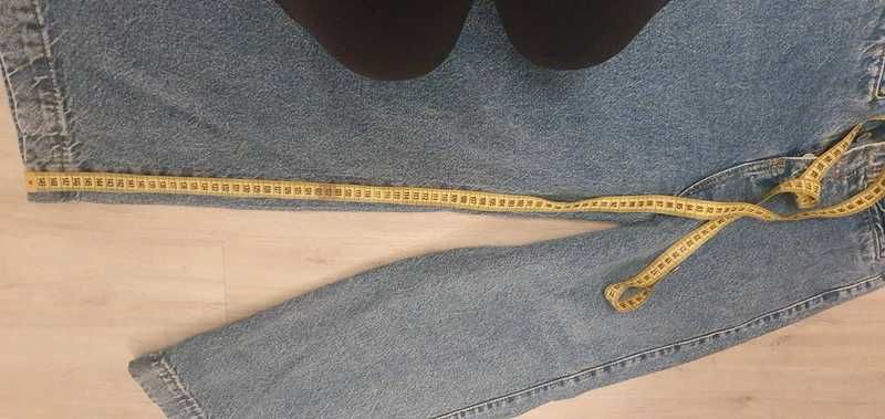 blugi evazati albastri