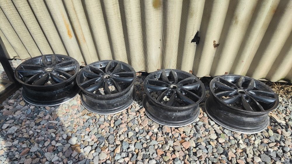 Титановые Диски стояли на миникупере