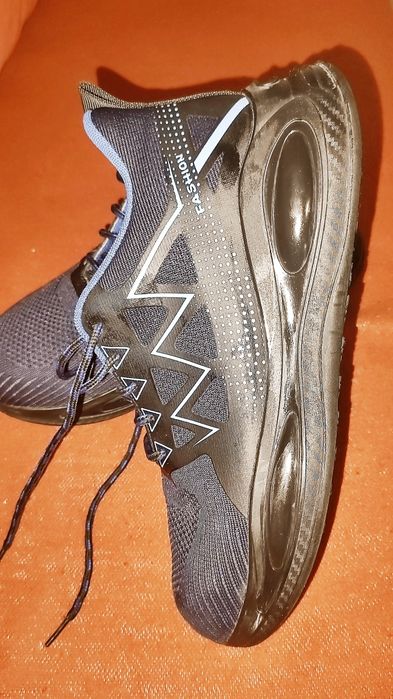 Adidas Protecție Premium varf Fibră Carbon,Perne Aer Ultrausor 42 NOI
