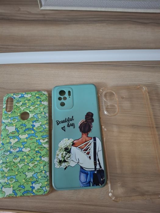 Чехлы на телефон новые