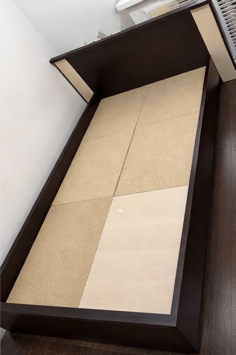 Срочно продается гарнитур!