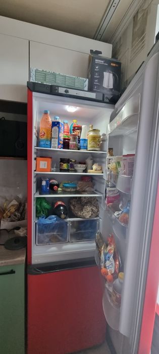 Продам холодильник