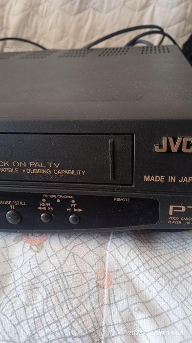 Видео JVC.Видеото е за ремонт.Цена по договаряне.
