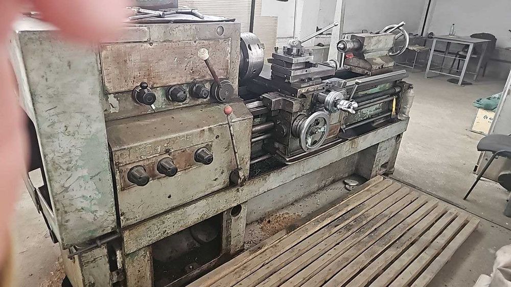 Продается токарный станок 16к20, tokar stanok sotiladi