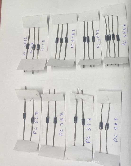 Componente electronice, tiristori și diode.