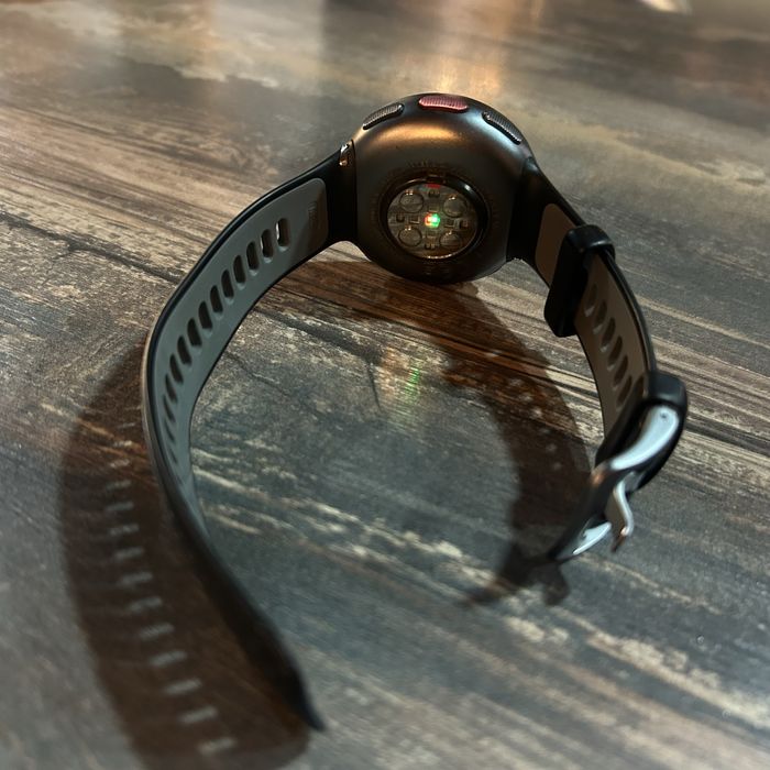 Продам часы Polar Vintage V2