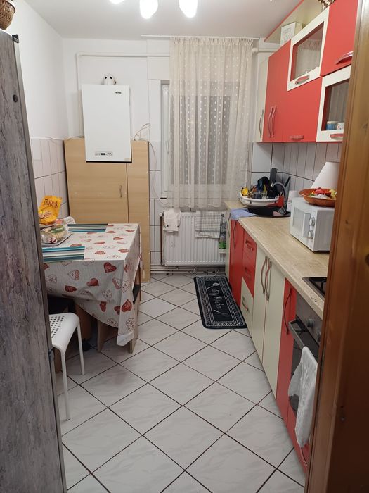 Apartament 3 camere decomandat