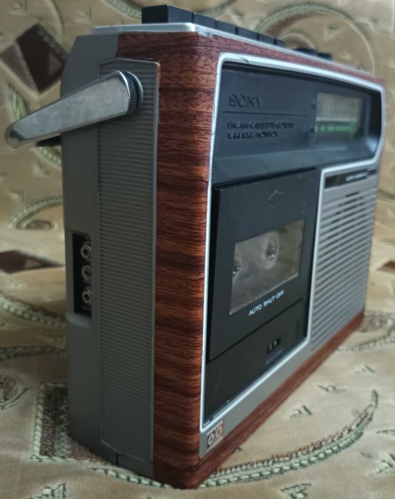 Sony.  CF - 1600