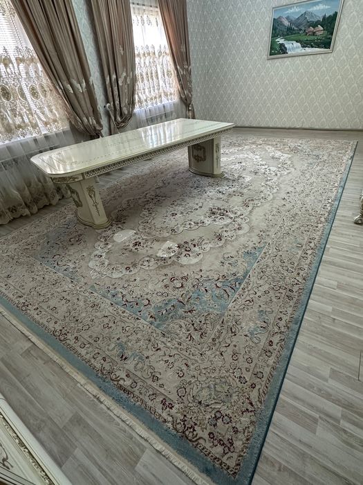 Срочно продам ковер хорошего качества по отлиной низкой цене 3,5-6 м