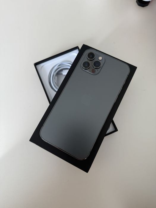 Продам iphone 12 pro 256GB