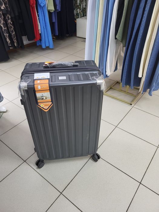 Чемодан 65*45*30