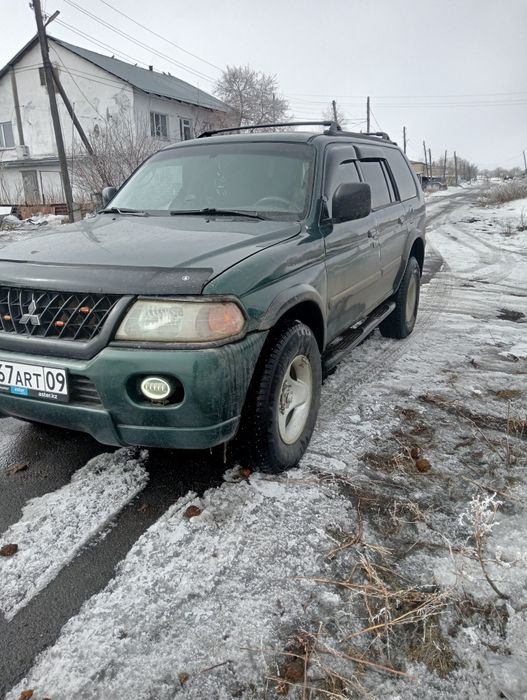 Митсубиси монтера спорт