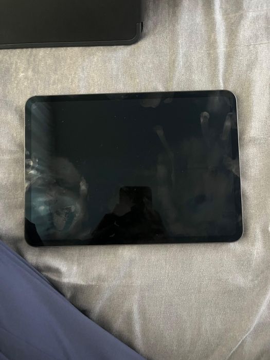 Продам iPad Pro 11-inch (M4) Wi-Fi