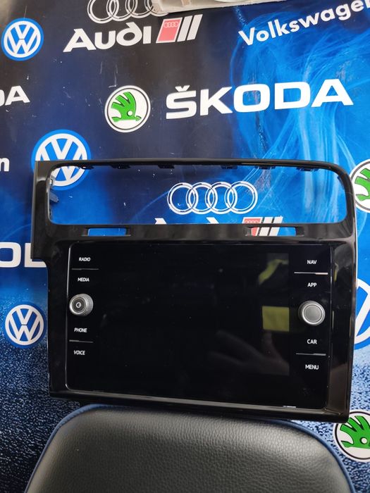 Display + Ramă Piano Black 8 inch VW Golf 7 / Golf 7.5 OEM