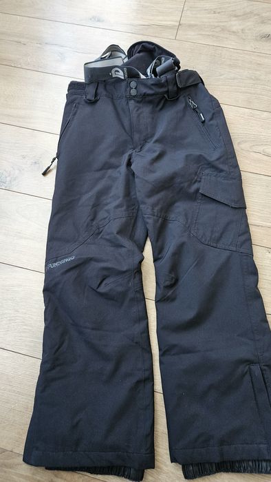 Costum schi  geaca si pantaloni 8 ani