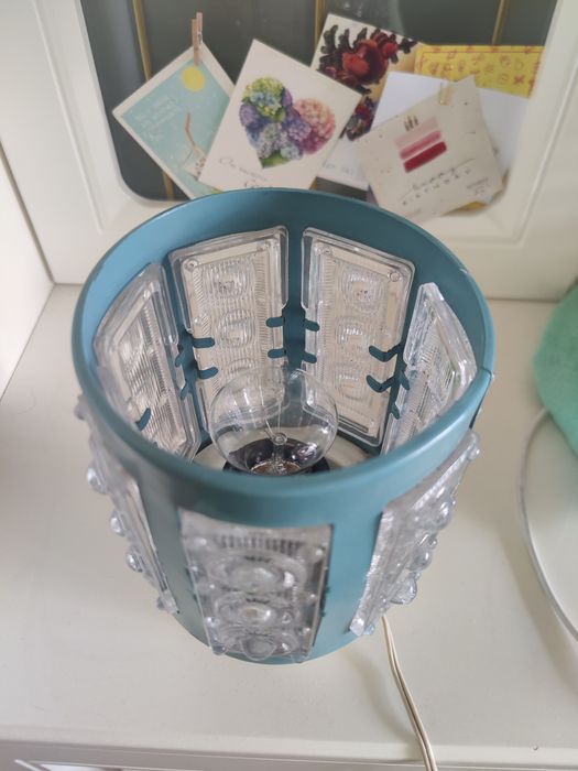 Светильник продам