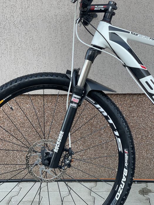 Bicicleta  enduro full suspension BMC carbon. Preț fix