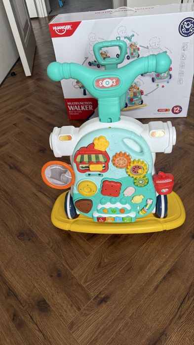 Продам детский развивающий многофункциональный самокат!