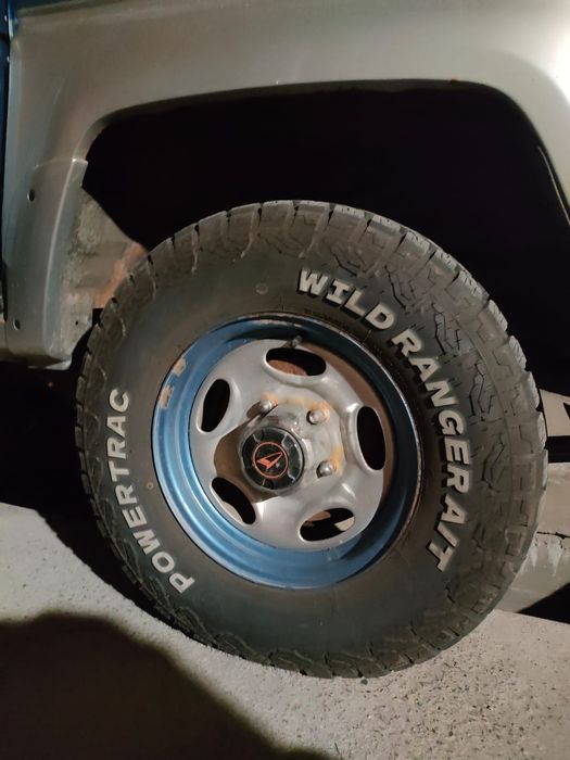 Продам Daihatsu Feroza
