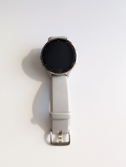 Garmin Venu 3S bej/auriu