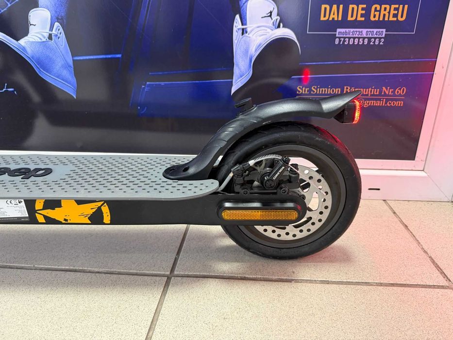 Trotineta electrica Jeep Sentinel V3 Noua AGP Amanet Cod 2011