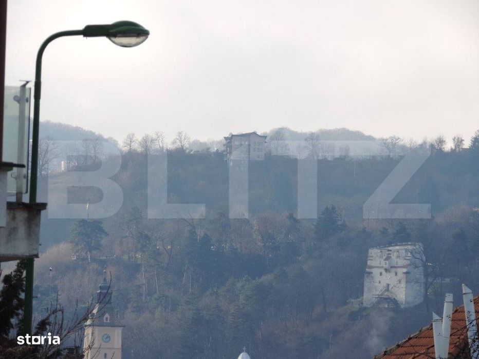 Apartament de vanzare, 3 camere, 85.2 mp, zona Sub Tampa, Brasov