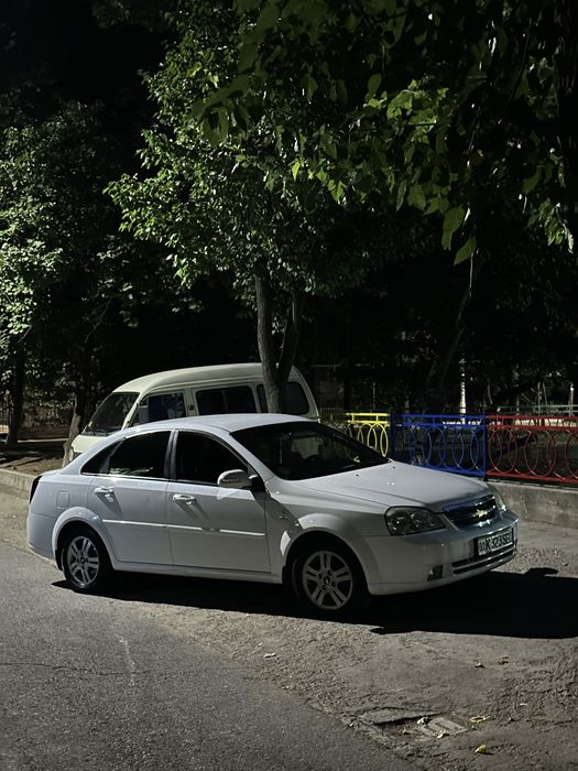 Lasetti 2 pozitsiya