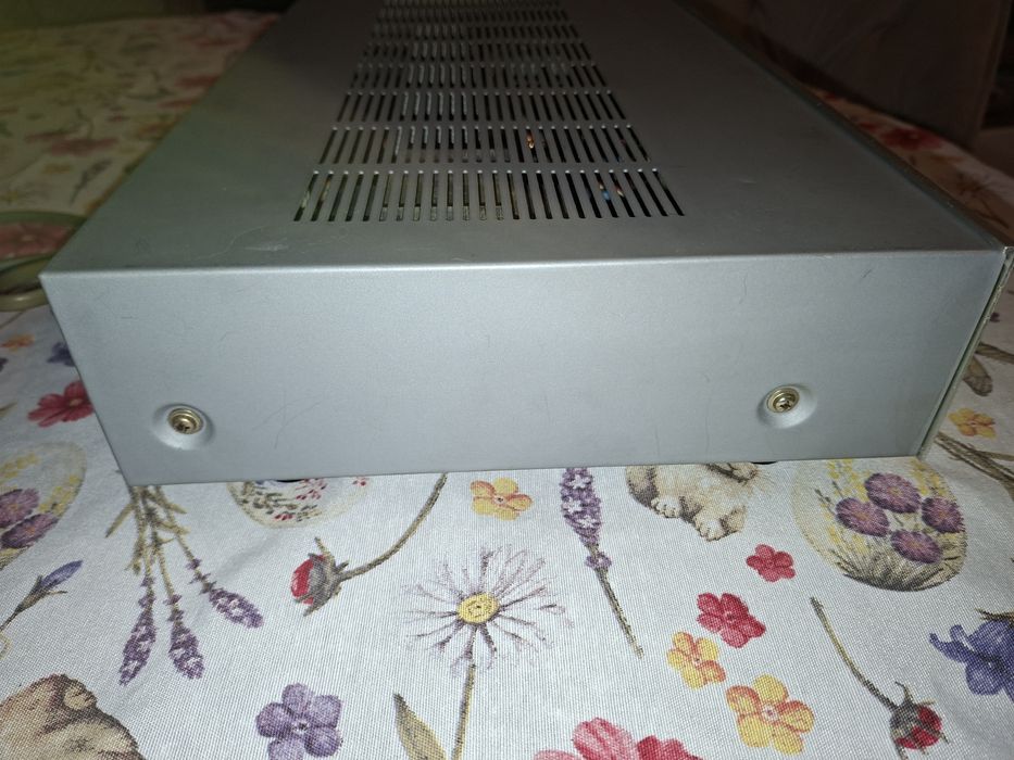 Yamaha A-400 усилвател