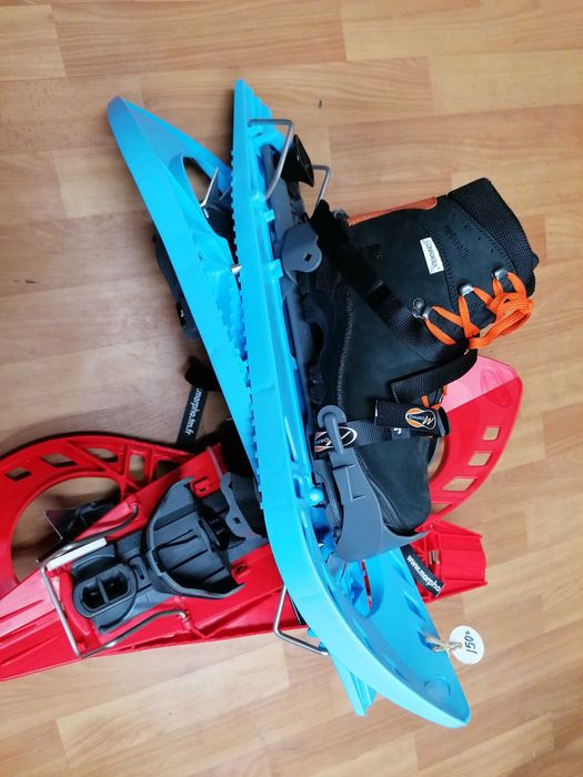 Продавам чисто нови френски пластмасови снегоходки за човек до 120 кг