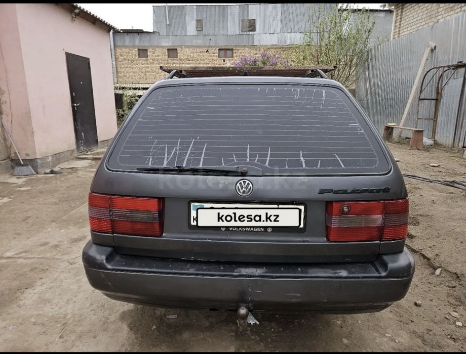 Volkswagen Passat, 1994 года