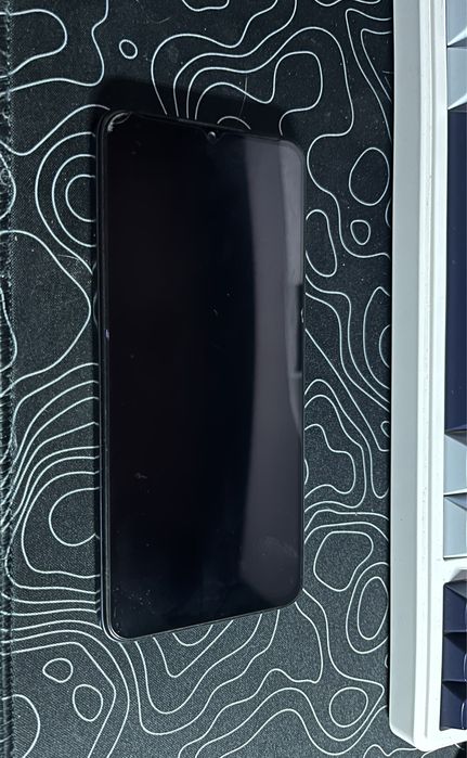 Продам телефон tecno spark 9 pro