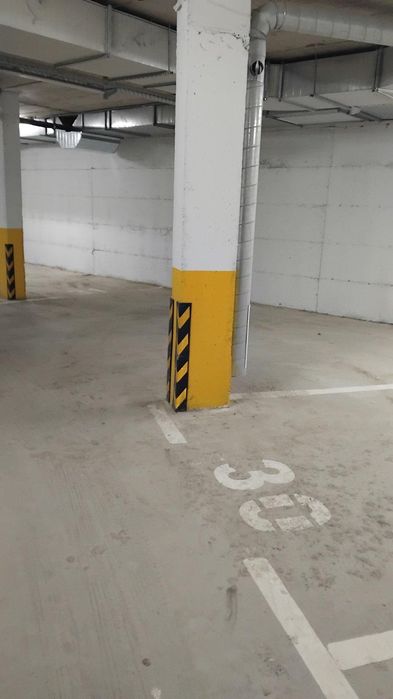 Дава се под наем Гараж / Паркомясто в Пловдив, Гагарин - 15 кв.м за 60 € - Снимка #1