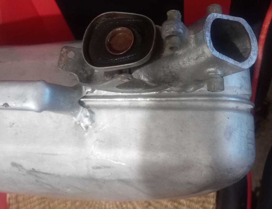 Продам  металлическую канистру 20 литровую