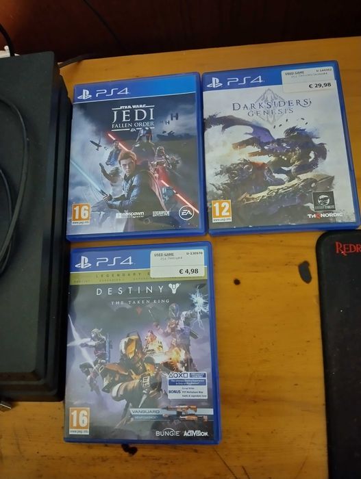 PS4 PRO топ параметри за модела не е крактнато има и бонуси към него