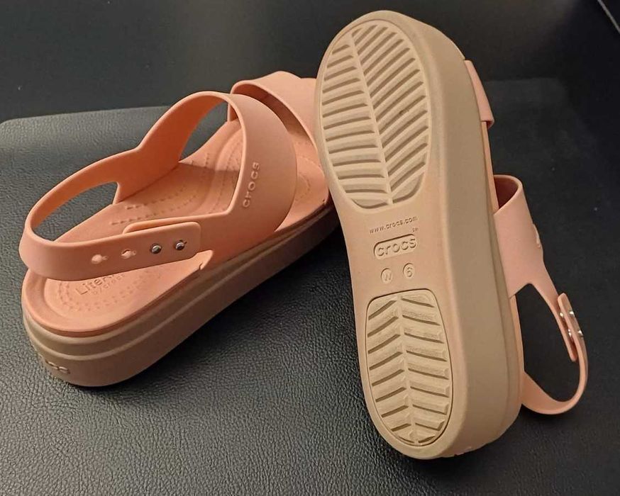 Crocs LiteRide, Sandale, roz – mărimea 37, în stare foarte bună