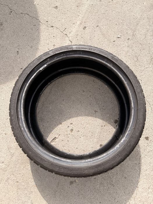 Set anvelope 295/30R20 si 245/35R20 Michelin Iarna