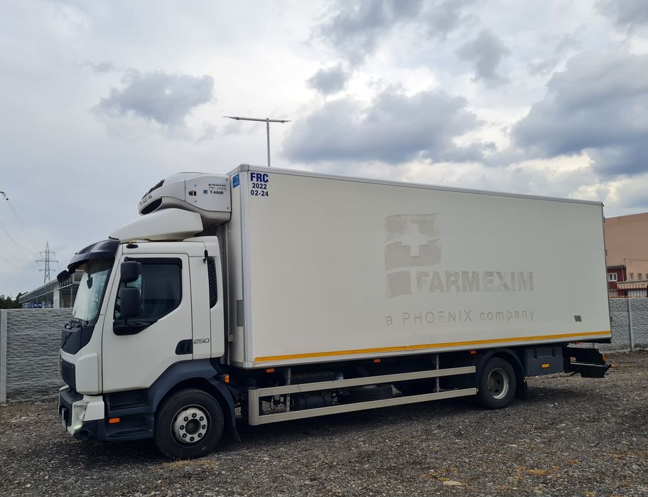 Volvo FL250 camion frigorific