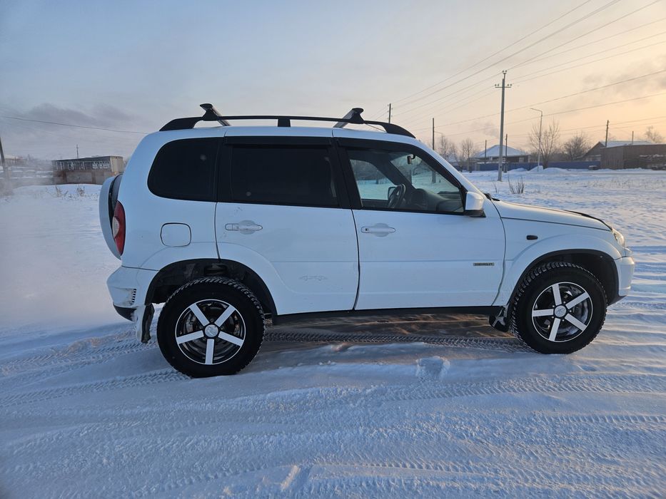 Продам Нива Шевролет