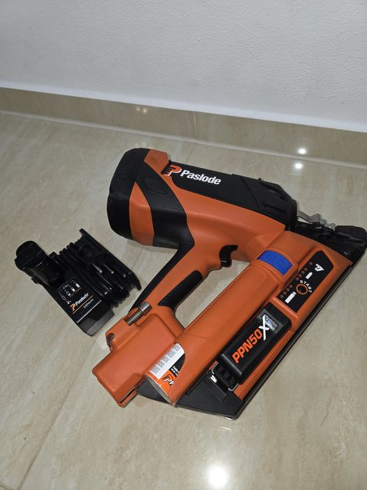 Pistol cuie Paslode PPN50 Xi