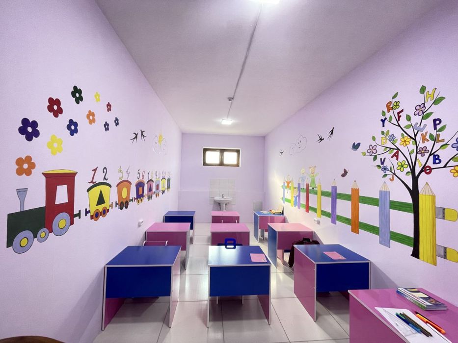 10 ta detskiy parta sotiladi