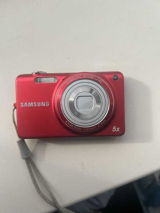Samsung ST65 — компактный цифровой фотоаппарат