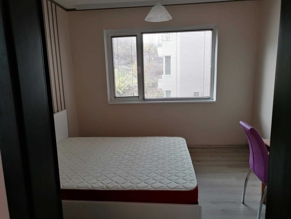 Дава се под наем Тристаен апартамент в Асеновград - 78 кв.м за 300 € - Снимка #9