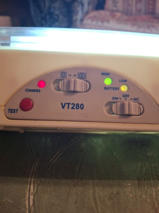 Продаётся светильник