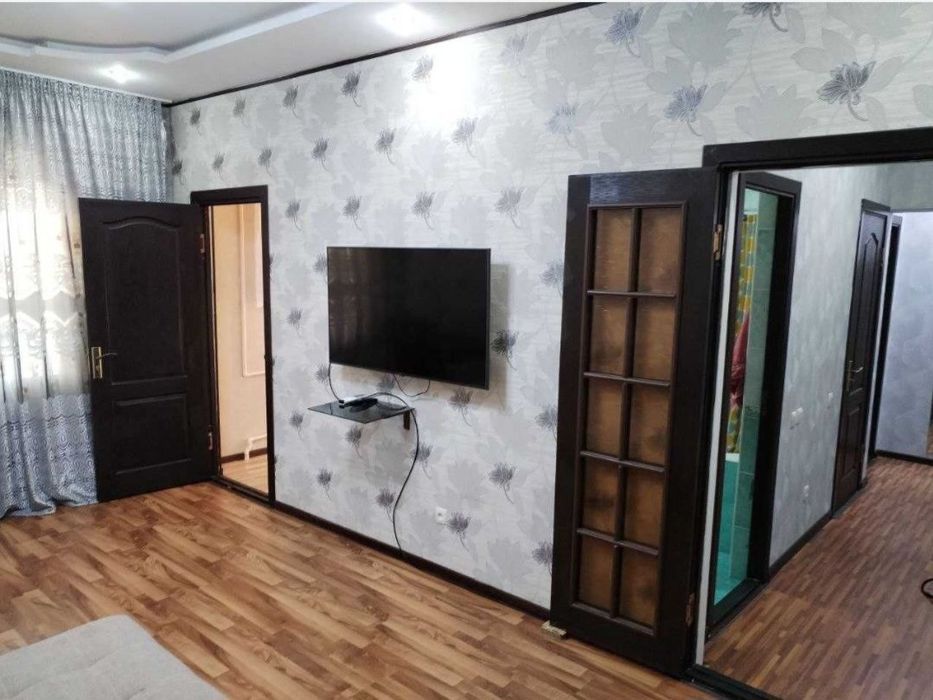 Сдается в аренду квартира 2х комнатная Кадышева базар (RV33)